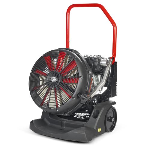 ventilátor Rosenbauer FANERGY V16 s mlžícím zařízením a světlem